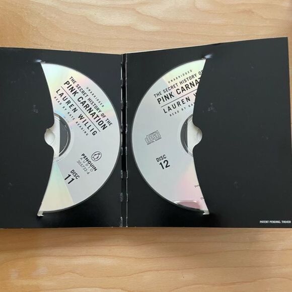 Book, The Secret History of the Pink Carnation - Picture 9 of 9